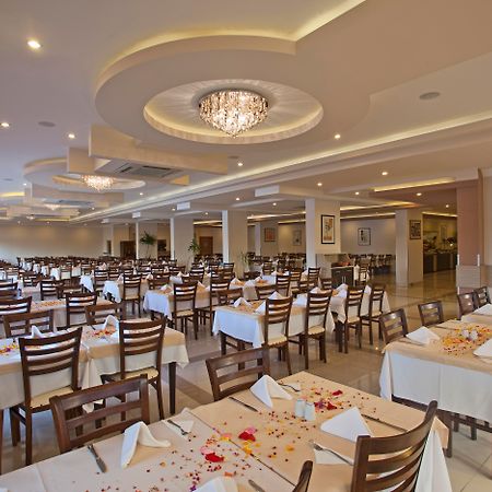 Hotel Titan Garden Ultra All Inclusive Konaklı Екстериор снимка