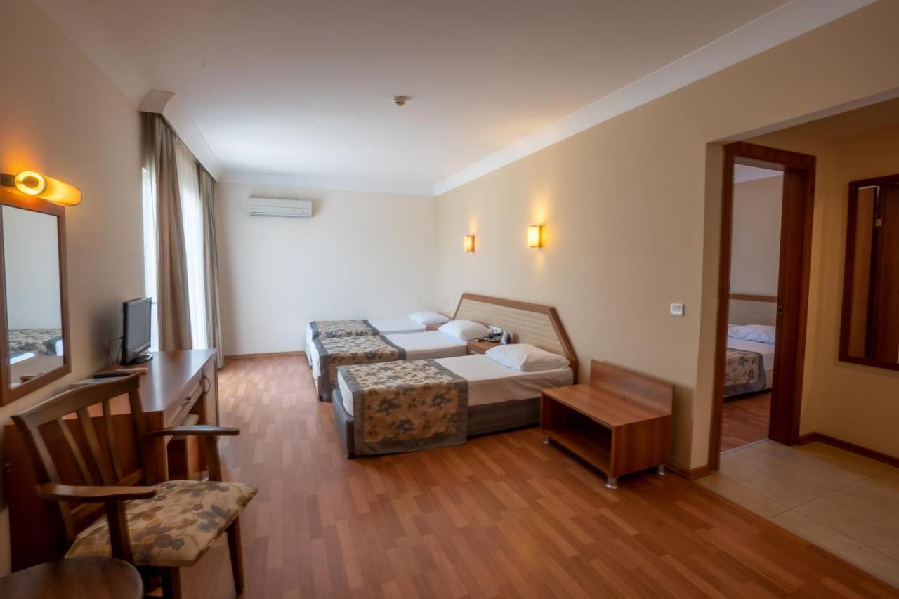 Hotel Titan Garden Ultra All Inclusive Konaklı Екстериор снимка