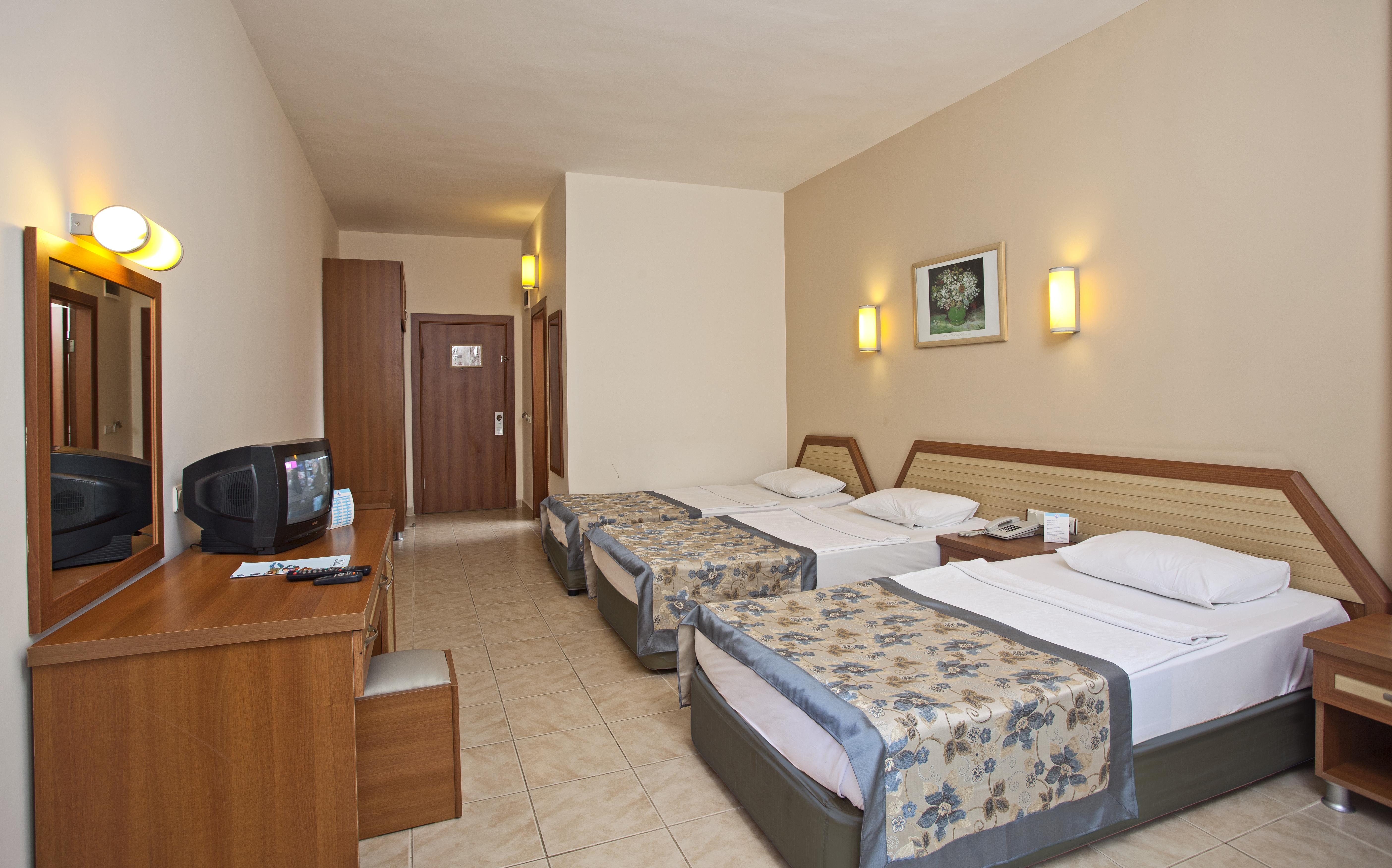 Hotel Titan Garden Ultra All Inclusive Konaklı Екстериор снимка