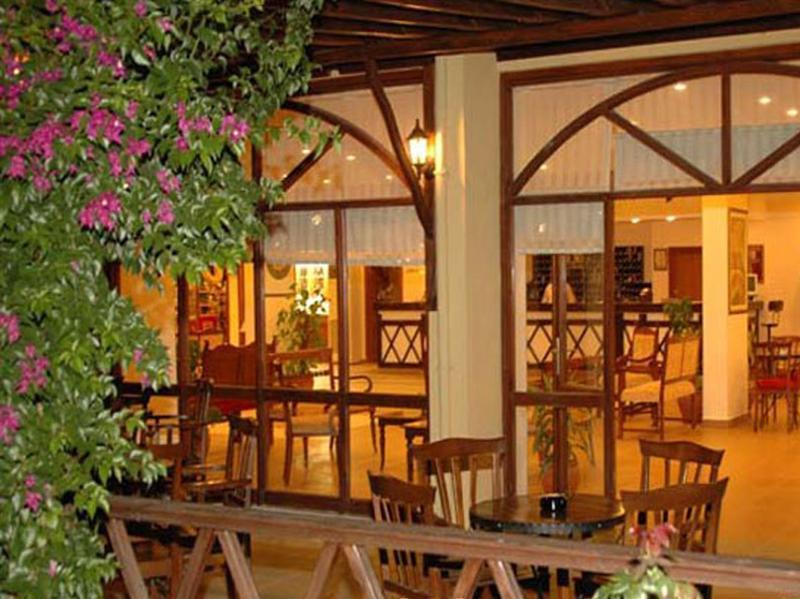 Hotel Titan Garden Ultra All Inclusive Konaklı Екстериор снимка
