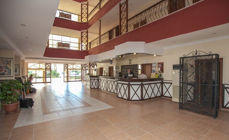 Hotel Titan Garden Ultra All Inclusive Konaklı Екстериор снимка